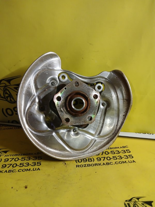 Цапфа ( Поворотний кулак) задняя правая Q5 2018 80A 2.0 Цапфа ( Поворотний кулак) задняя правая Q5 2018 80A 2.0