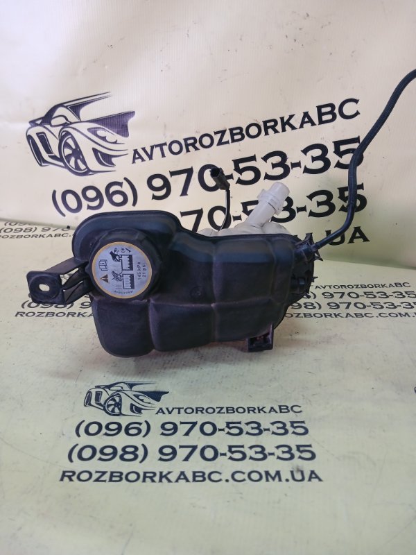 Розширювальний бачок Discovery Sport 2016 L550 2.0 Розширювальний бачок Discovery Sport 2016 L550 2.0