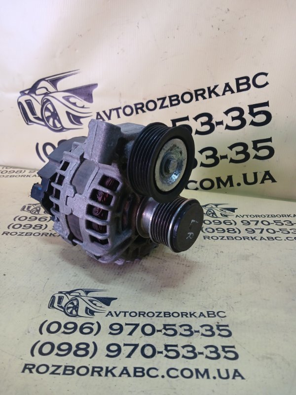 Генератор Land Rover Discovery Sport 2016 L550 2.0 LR089421 Б/У