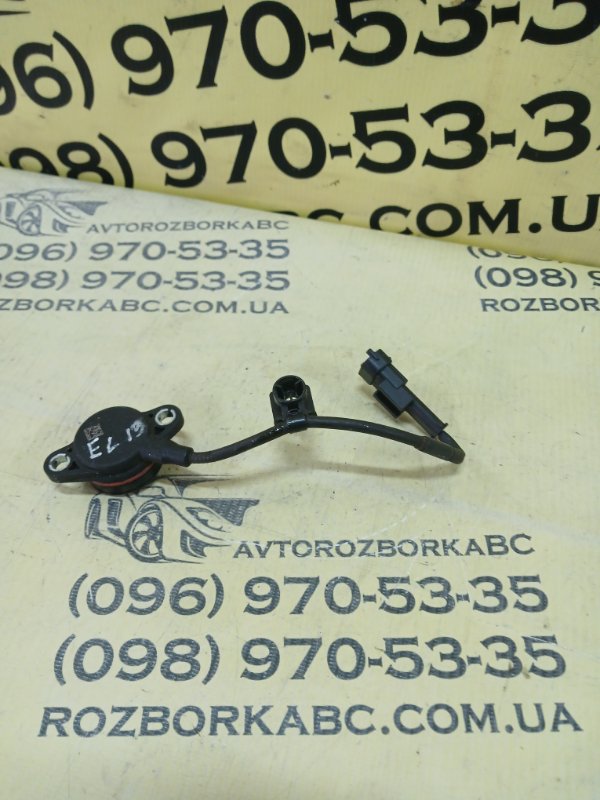 Запчасть клапан контроля тиску масла Kia Forte 2017 2.0 243562E700 Б/У Клапан контроля тиску масла Kia Forte 2017 2.0 243562E700 Б/У