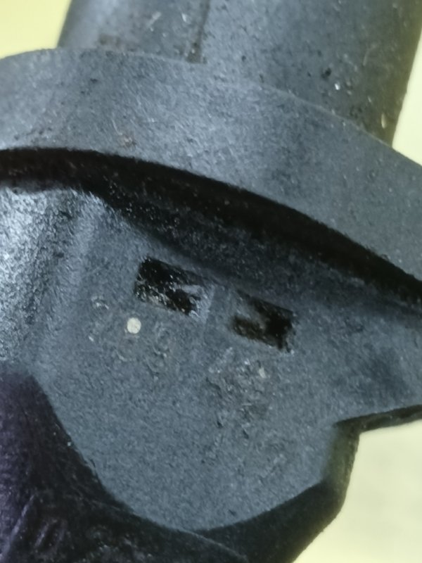 Датчик положення колінвала passat 2015 B7 1.8