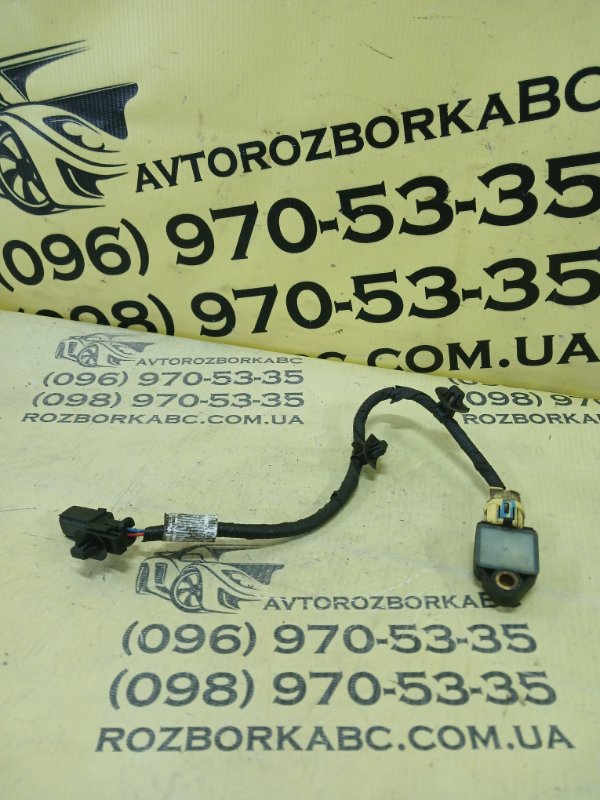 Запчасть датчик удару Hyundai Sonata 2015 2.4 95930C2000 Б/У Датчик удару Hyundai Sonata 2015 2.4 95930C2000 Б/У