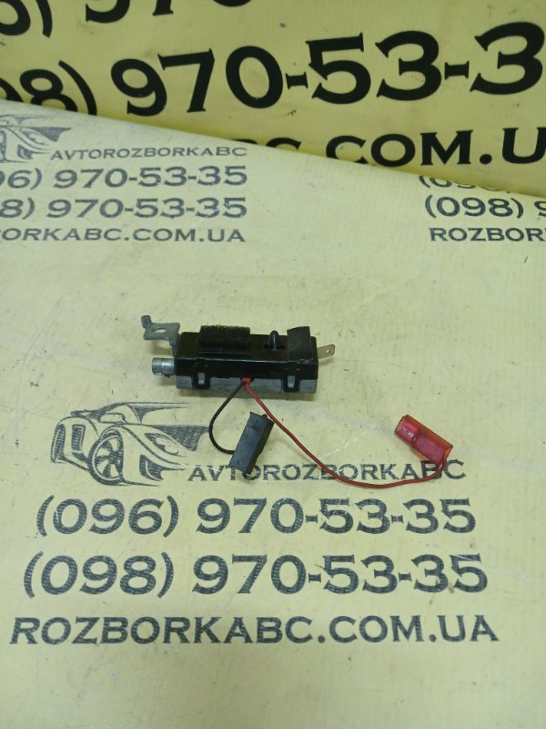 Блок управління/підсилювач антени Kia Forte 2.0 Блок управління/підсилювач антени Kia Forte 2.0