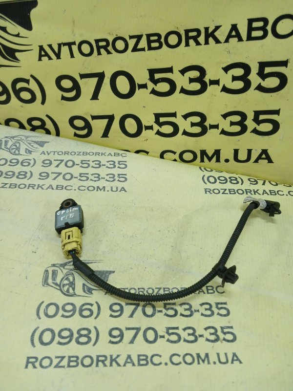 Запчасть провід датчика удару Kia Optima Hybrid 2014 917114u000 Б/У Провід датчика удару Kia Optima Hybrid 2014 917114u000 Б/У