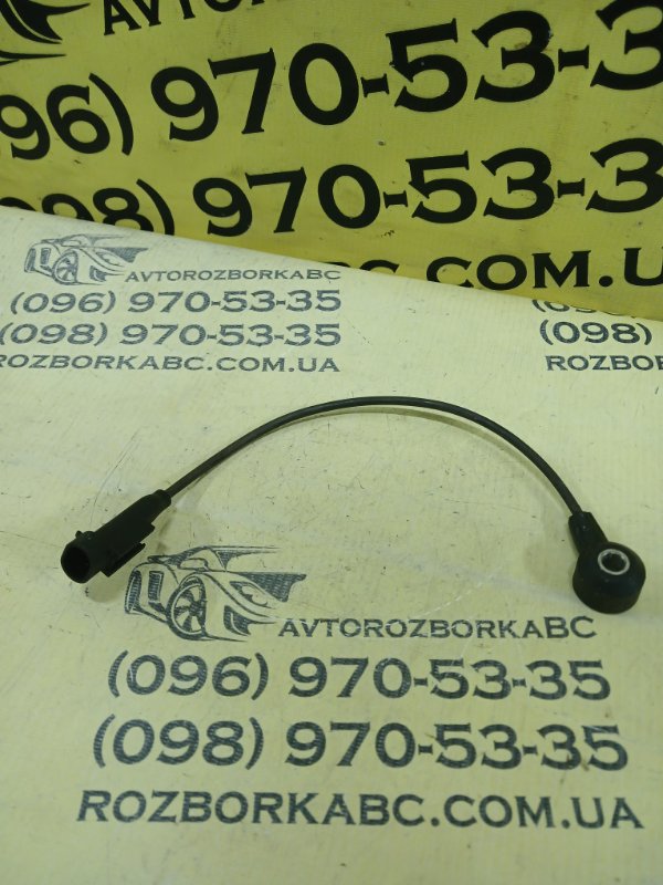 Запчасть датчик детонації Hyundai Sonata 2014 YF 2.4 392502C500 Б/У Датчик детонації Hyundai Sonata 2014 YF 2.4 392502C500 Б/У
