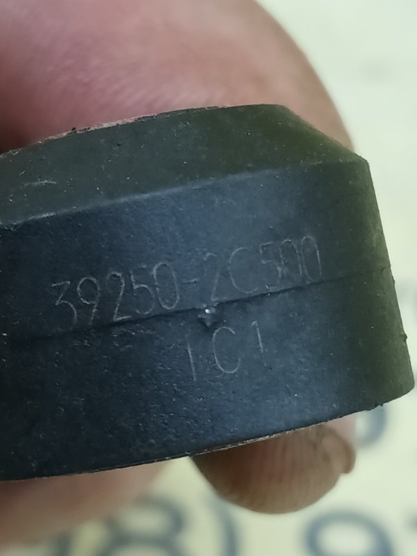 Датчик детонації Kia Optima Hybrid Датчик детонації Kia Optima Hybrid