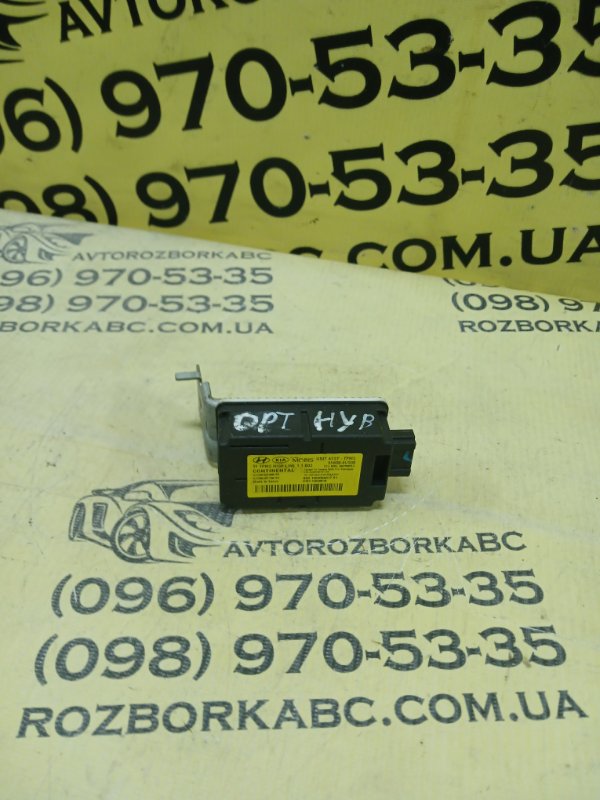 Блок контролю тиску в шинах Optima Hybrid 2014 Блок контролю тиску в шинах Optima Hybrid 2014