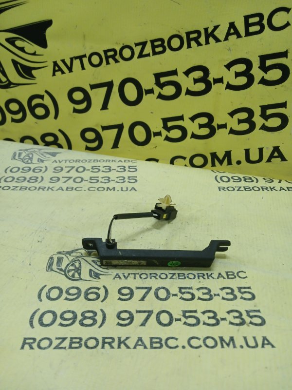 Запчасть антена безключового доступа Hyundai Sonata 2015 2.4 95420C1100 Б/У Антена безключового доступа Hyundai Sonata 2015 2.4 95420C1100 Б/У