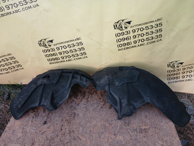 Запчасть підкрилок задний левый Audi Q5 2018 80A 2.0 80A810171A Б/У Підкрилок задний левый Audi Q5 2018 80A 2.0 80A810171A Б/У