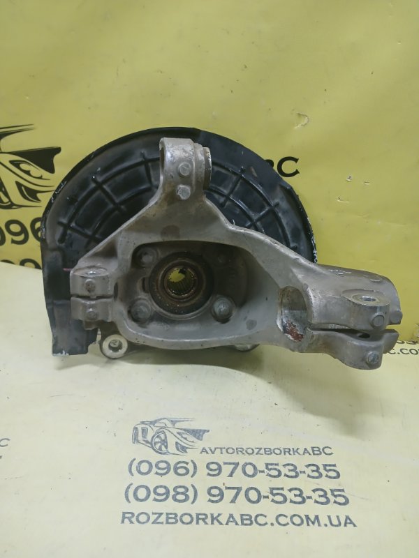 Запчасть цапфа ( поворотний кулак) передняя левая Chrysler 200 2015 2.4 68080869AD Б/У Цапфа ( Поворотний кулак) передняя левая Chrysler 200 2015 2.4 68080869AD Б/У