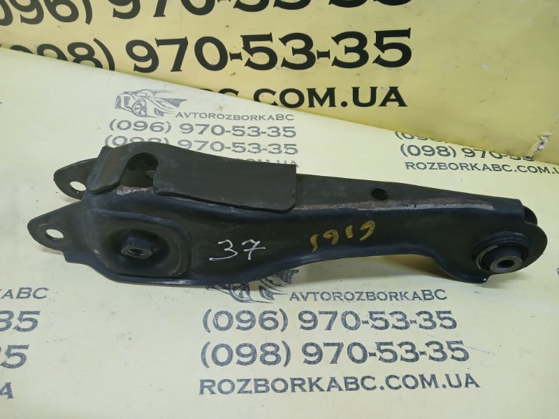 Важіль контролю розвала задний правый Nissan Murano 2017 Z52 3.5 551A05BC0A Б/У