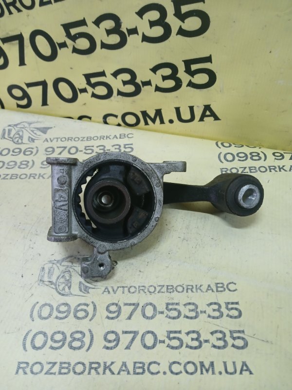 Подушка двигуна нижня задняя Nissan Murano Z52 3.5