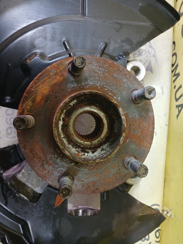 Цапфа ( Поворотний кулак) передняя правая Infiniti Q50 AWD 3.0 Цапфа ( Поворотний кулак) передняя правая Infiniti Q50 AWD 3.0