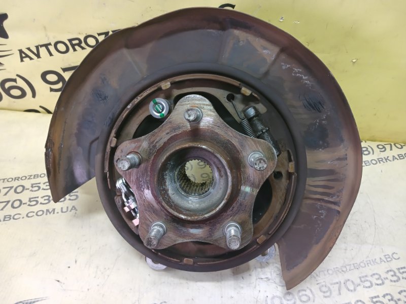 Цапфа ( Поворотний кулак) задняя правая Infiniti Q50 AWD 3.0 Цапфа ( Поворотний кулак) задняя правая Infiniti Q50 AWD 3.0