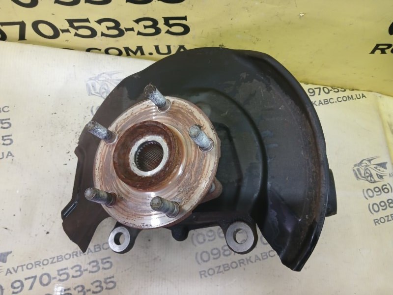 Цапфа ( Поворотний кулак) передняя правая Nissan Rogue 2.5 Цапфа ( Поворотний кулак) передняя правая Nissan Rogue 2.5