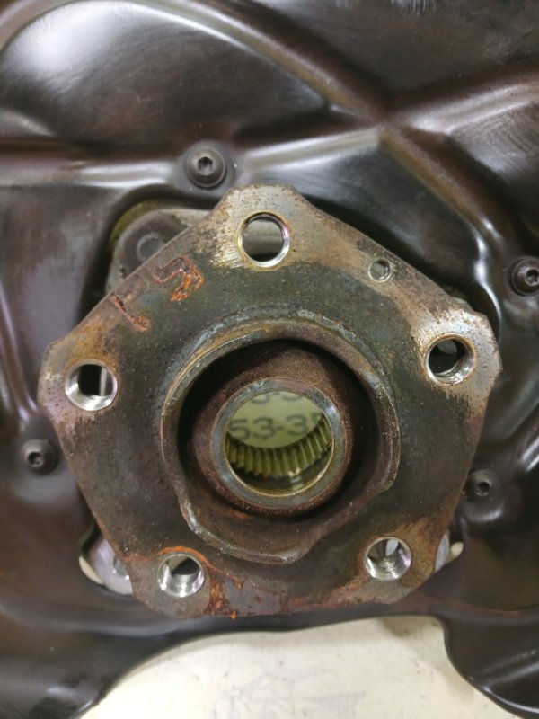 Цапфа ( Поворотний кулак) задняя правая Q7 2018 4М 3.0 Цапфа ( Поворотний кулак) задняя правая Q7 2018 4М 3.0