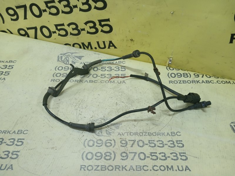 Датчик ABS задний правый Nissan Rogue 2017 2.5 47900-4CB4A Б/У