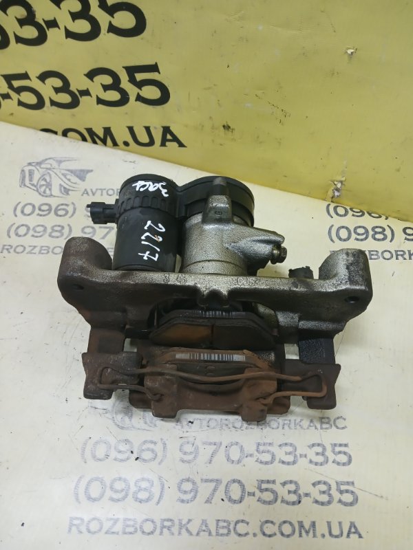 Супорт задний левый Legacy 2017 BN9 2.5