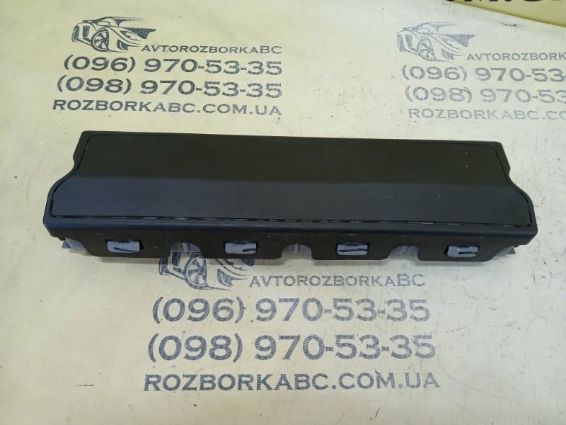 Подушка безопасности в колени правая Chevrolet Malibu 2016 FWD 1.5 23420286 Б/У