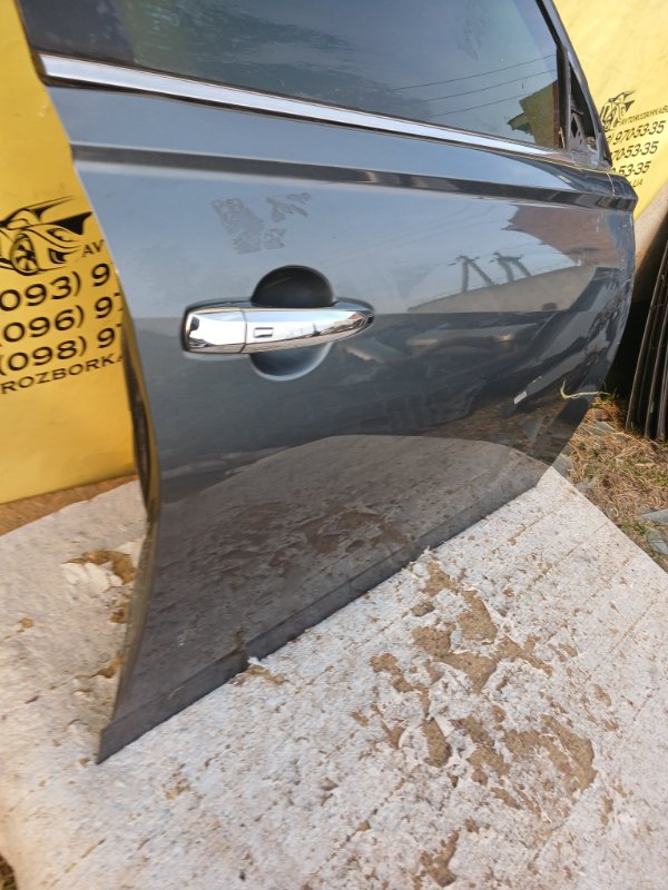 Двери передние правые Nissan Altima 2.5 Двери передние правые Nissan Altima 2.5