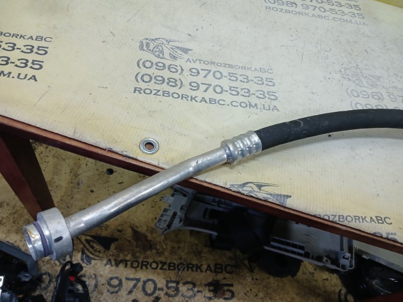 Трубка кондиционера Passat 2020 B9 2.0 Трубка кондиционера Passat 2020 B9 2.0