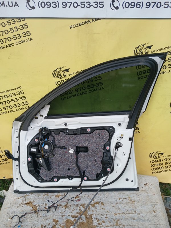 Двери передние правые 750 2016 G12 4.4 Двери передние правые 750 2016 G12 4.4