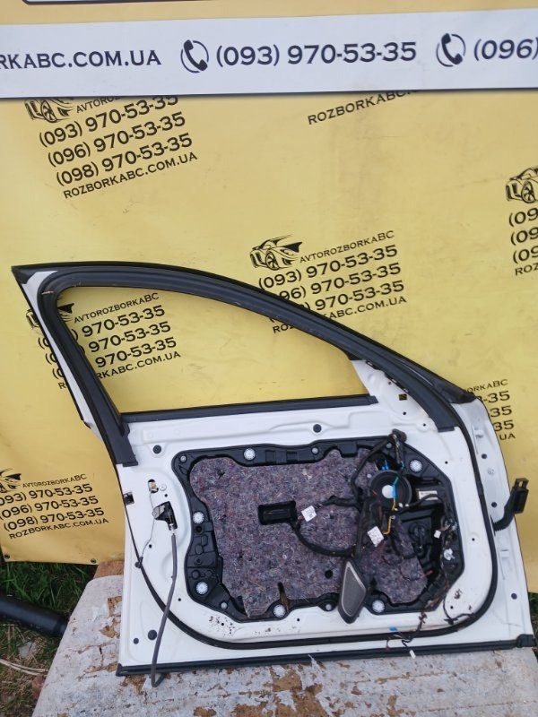 Двери передние левые 750 2016 G12 4.4 Двери передние левые 750 2016 G12 4.4