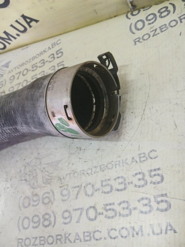 Патрубок интеркулера BMW 328 F30 2.0 Патрубок интеркулера BMW 328 F30 2.0