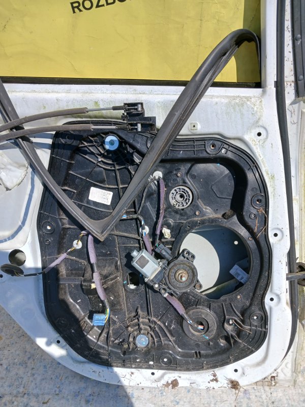 Двери задние левые Forte 2017 2.0 Двери задние левые Forte 2017 2.0