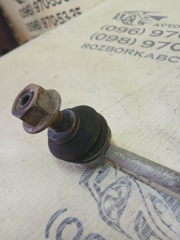 Тяжка стабилизатора передняя Tiguan 2019 Tiguan 2 DGUA Тяжка стабилизатора передняя Tiguan 2019 Tiguan 2 DGUA