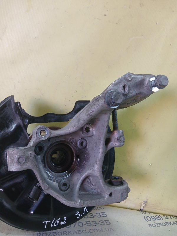 Цапфа ( Поворотний кулак) задняя левая Tiguan 2019 Tiguan 2 DGUA Цапфа ( Поворотний кулак) задняя левая Tiguan 2019 Tiguan 2 DGUA