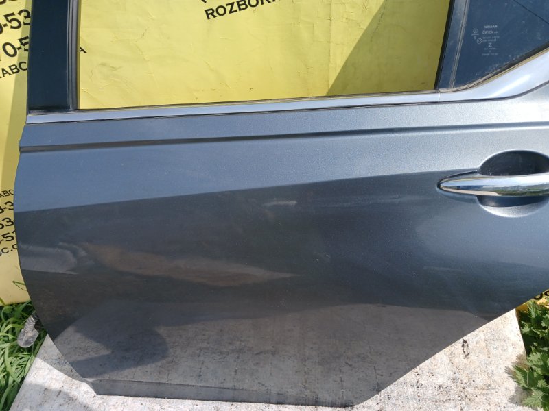 Двери задние левые Altima 2019 Двери задние левые Altima 2019