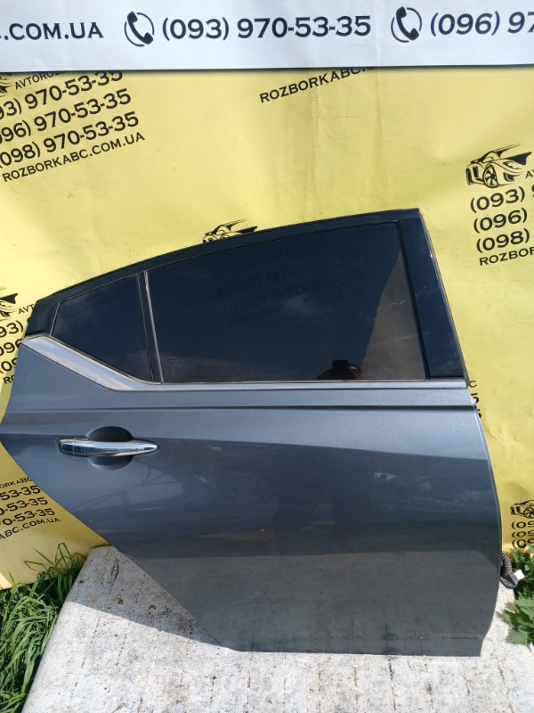 Запчасть двери задние правые Nissan Altima 2019 82100-6CA0A Б/У Двери задние правые Nissan Altima 2019 82100-6CA0A Б/У