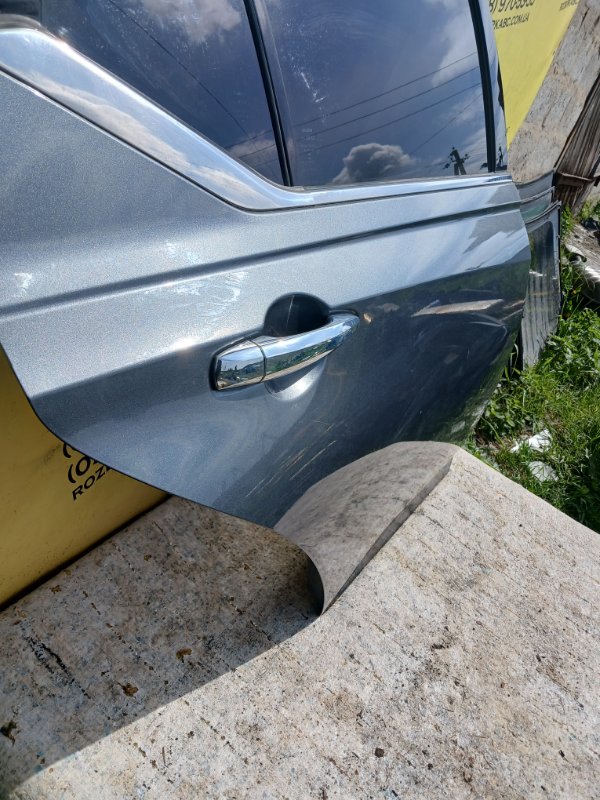 Двери задние правые Nissan Altima Двери задние правые Nissan Altima