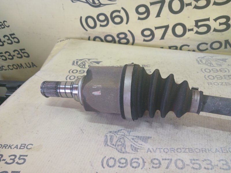 Полуось передний левый Altima 2019 Полуось передний левый Altima 2019