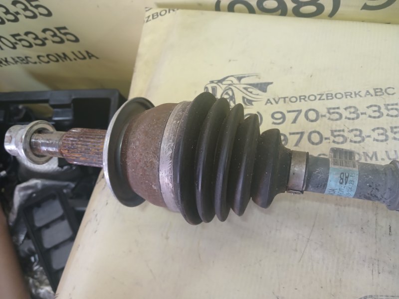 Полуось передний правый Altima 2019 Полуось передний правый Altima 2019