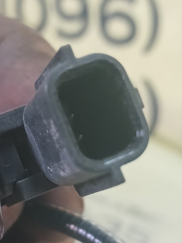 Датчик ABS задний правый Nissan Altima