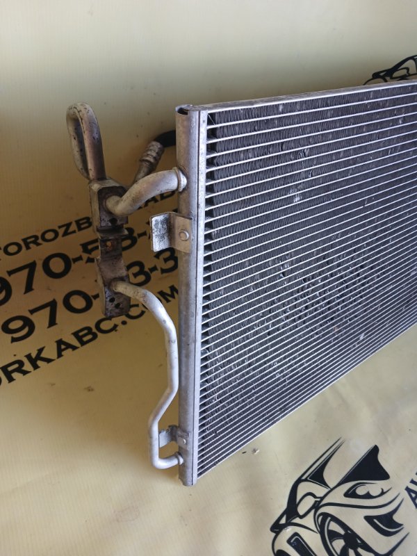 Радиатор кондиционера 328 2013 F30 2.0 Радиатор кондиционера 328 2013 F30 2.0
