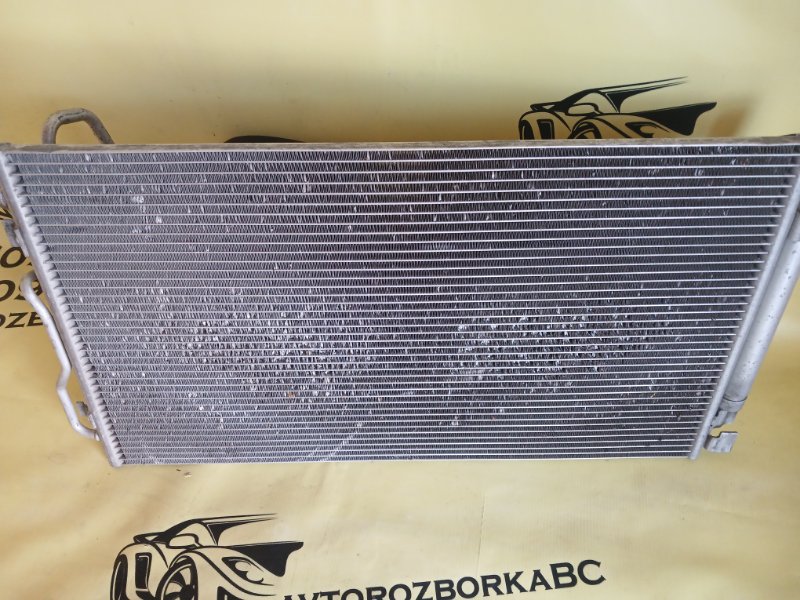 Радиатор кондиционера 328 2013 F30 2.0 Радиатор кондиционера 328 2013 F30 2.0