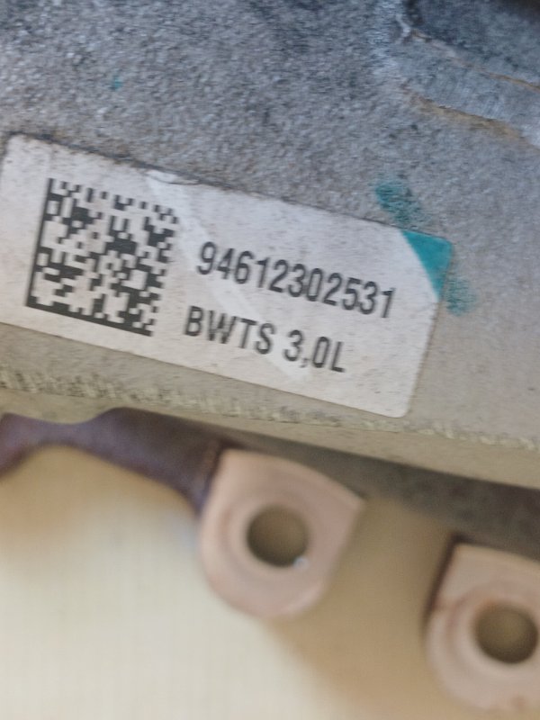 Турбина правая Macan 2016 95B 3.0 CTMA Турбина правая Macan 2016 95B 3.0 CTMA