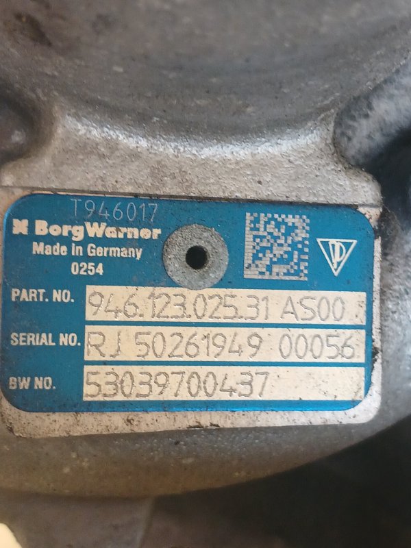 Турбина правая Macan 2016 95B 3.0 CTMA Турбина правая Macan 2016 95B 3.0 CTMA