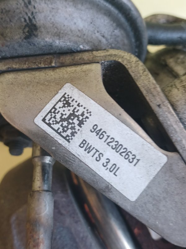 Турбина левая Macan 2016 95B 3.0 CTMA Турбина левая Macan 2016 95B 3.0 CTMA