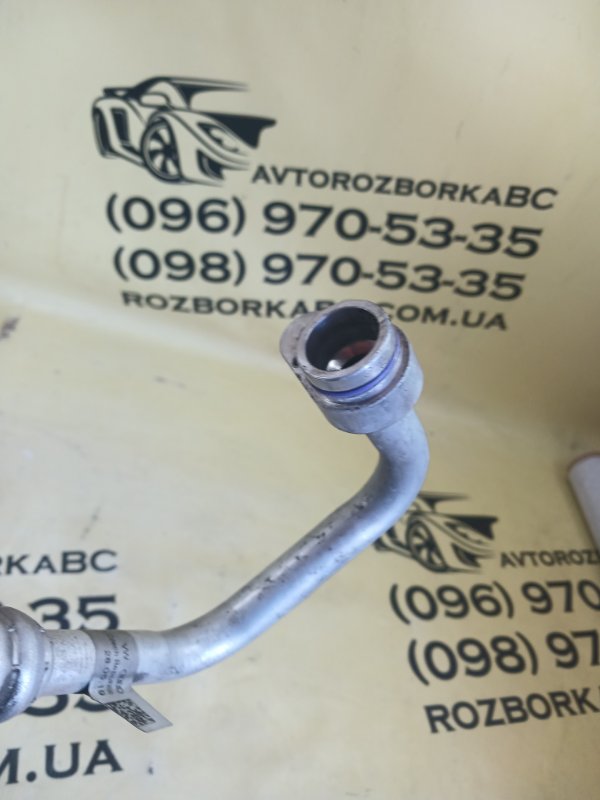 Трубка кондиционера Audi A5 Sportback 2.0 CYMC Трубка кондиционера Audi A5 Sportback 2.0 CYMC