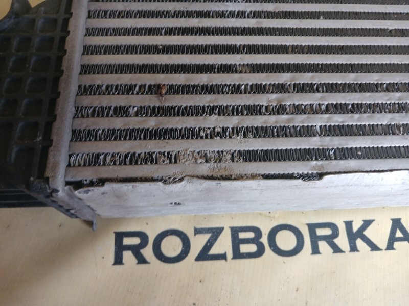 Радиатор интеркуллера A5 2019 Sportback 2.0 CYMC Радиатор интеркуллера A5 2019 Sportback 2.0 CYMC