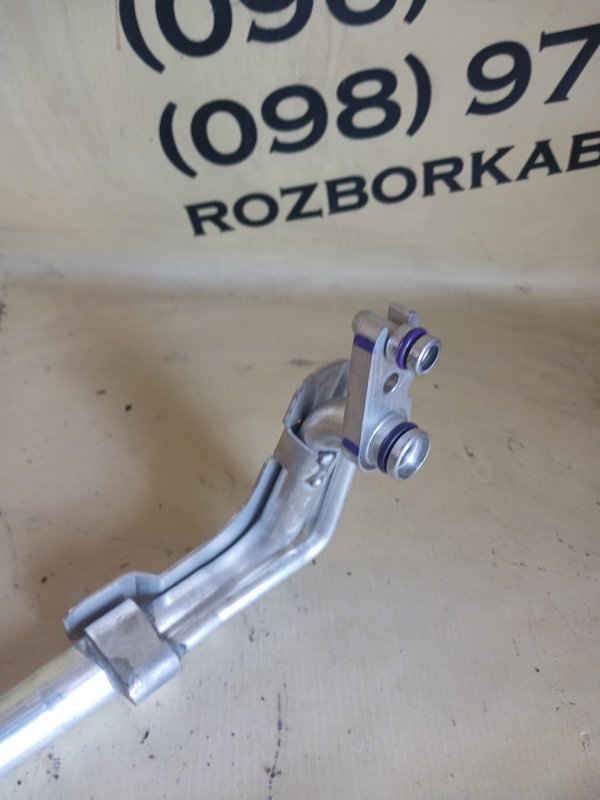 Трубка кондиционера Audi Q3 83A 2.0 DHHA Трубка кондиционера Audi Q3 83A 2.0 DHHA