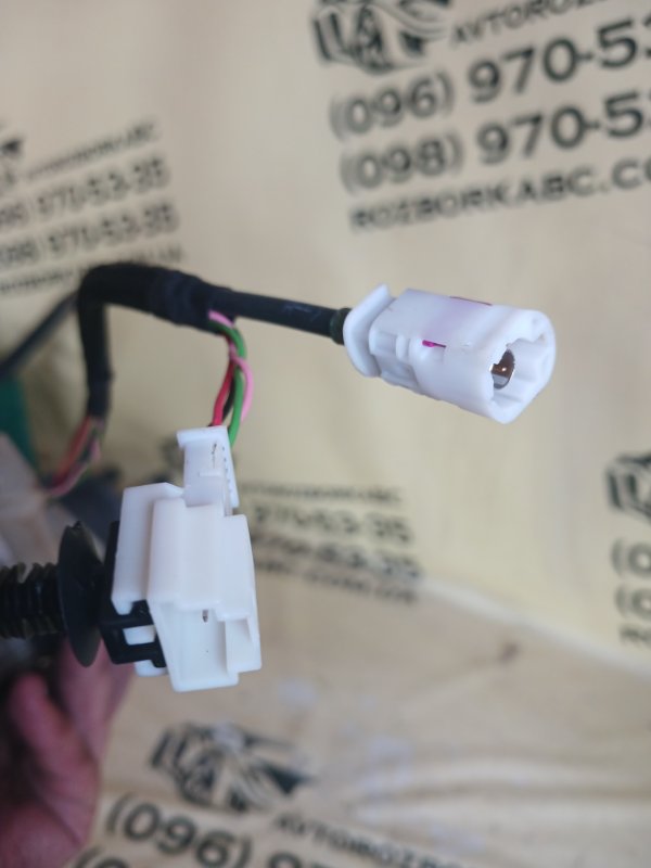 Ручка двери багажника GLC 300 2018 X253 2.0 27492031710098 Ручка двери багажника GLC 300 2018 X253 2.0 27492031710098