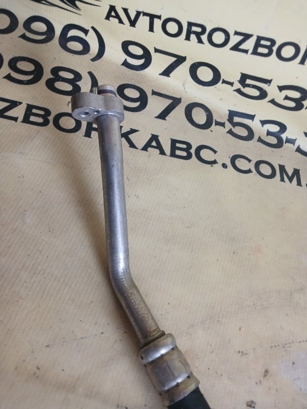 Трубка кондиционера Audi Q5 80A 2.0 DAYB Трубка кондиционера Audi Q5 80A 2.0 DAYB