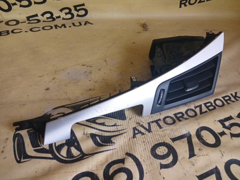 Дефлектор салона левый Q50 2019 AWD 3.0 Дефлектор салона левый Q50 2019 AWD 3.0