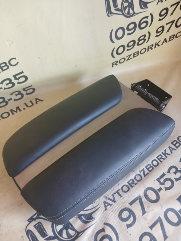 Подлокотник Murano 2017 Z52 3.5 Подлокотник Murano 2017 Z52 3.5