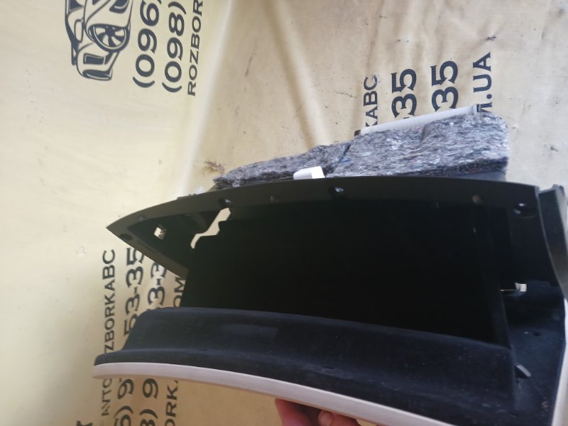 Бардачок Q50 2019 AWD 3.0 Бардачок Q50 2019 AWD 3.0